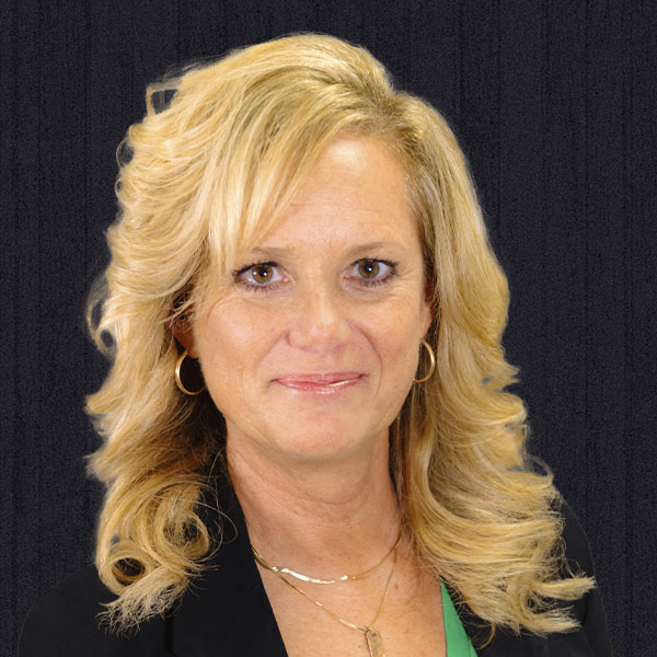 Sue Parks staff directory headshot
